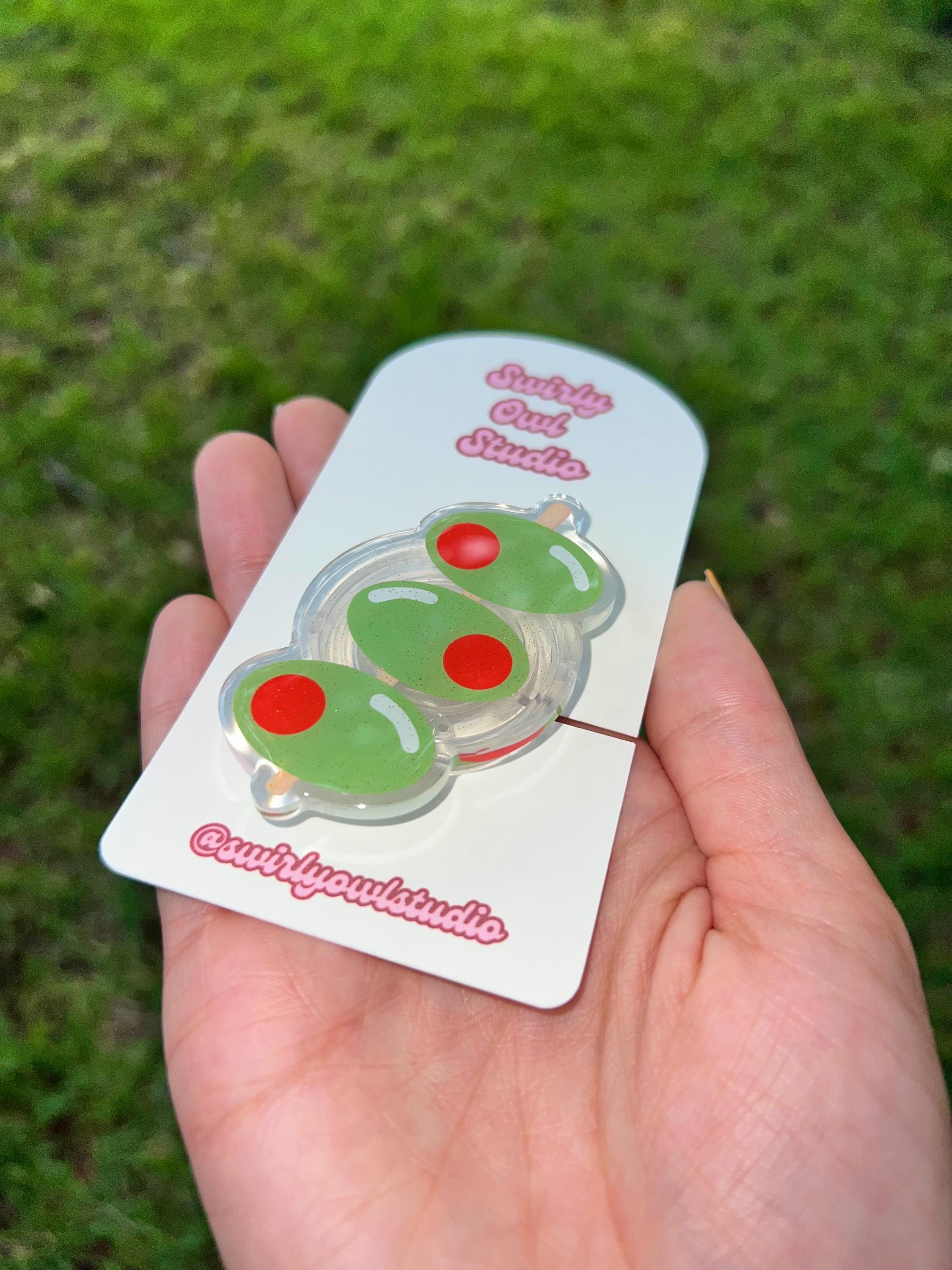 Martini Olive Glitter Magnetic Kindle Grip - Phone Holder Accessory - Foodie Aesthetic Magnetic Phone Stand
