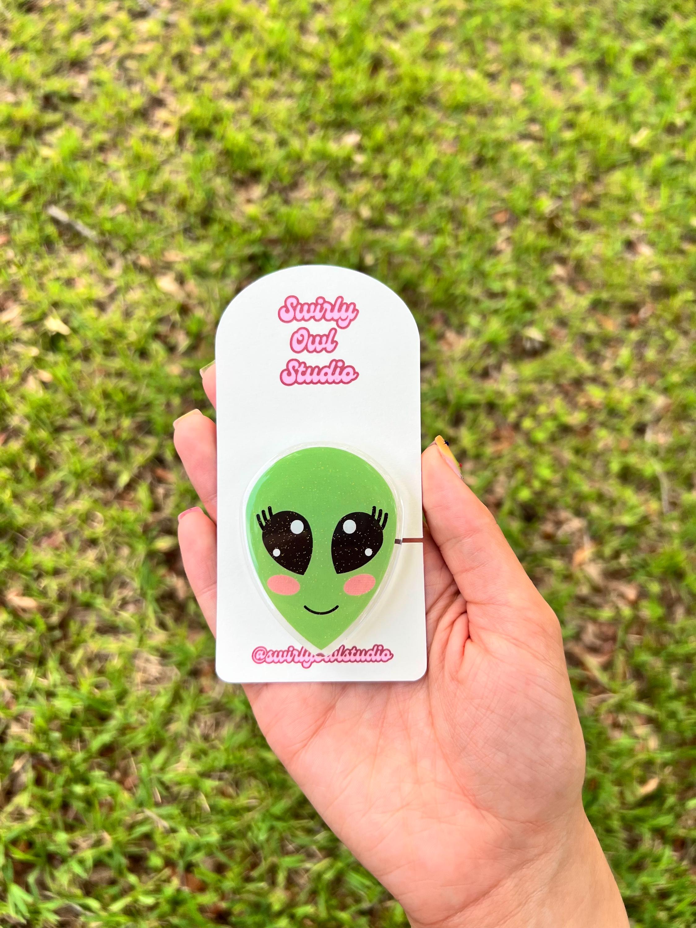 Cute Alien Magnetic Kindle Grip- Glitter Green Alien Phone Holder- Kawaii Space E-Reader Holder Accessory- Alien Phone Stand