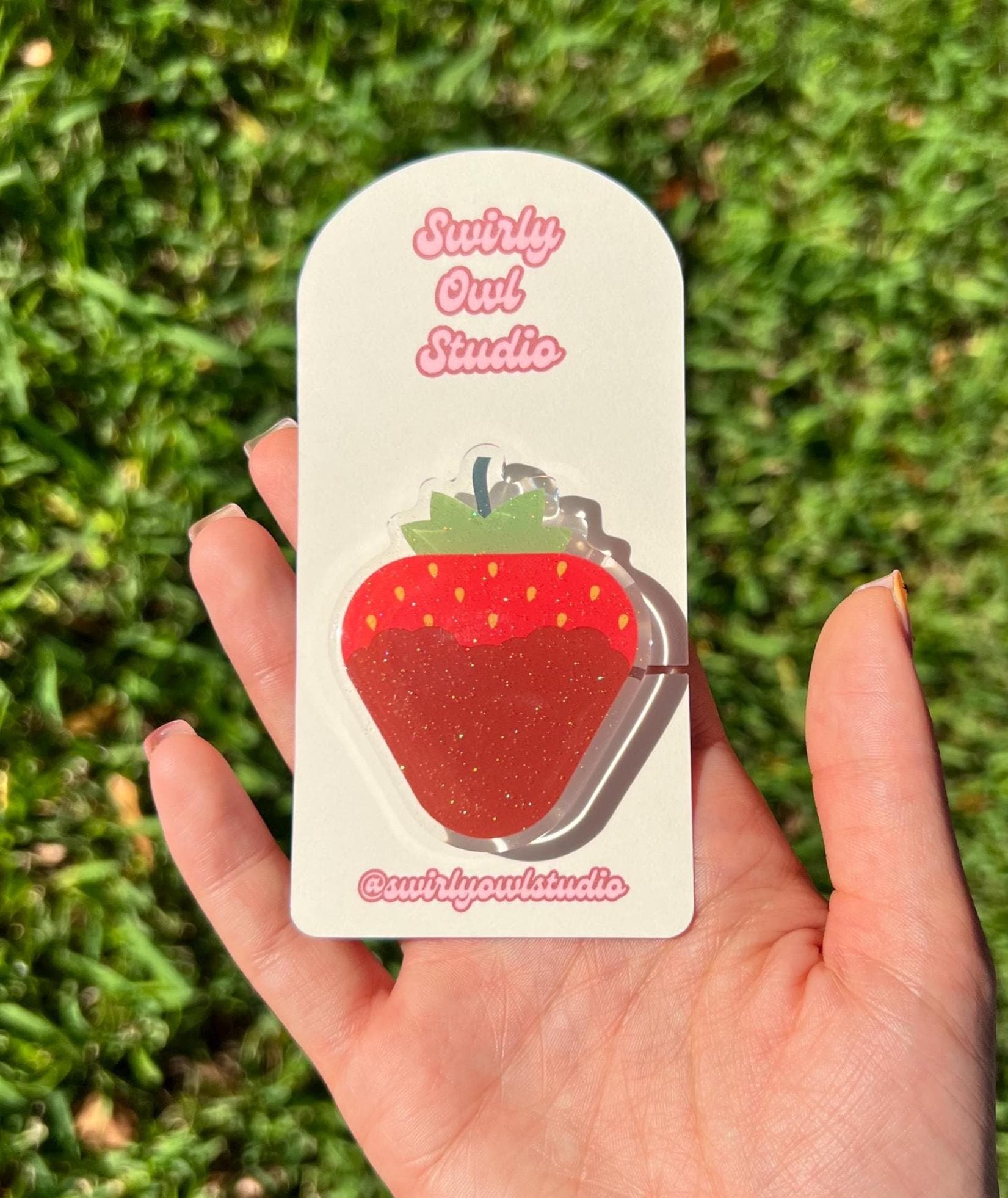 Chocolate Covered Strawberry Magnetic Kindle Grip, Glitter Strawberry Phone Holder, Cute E-Reader Accessory, Bookish Glittery Phone Grip